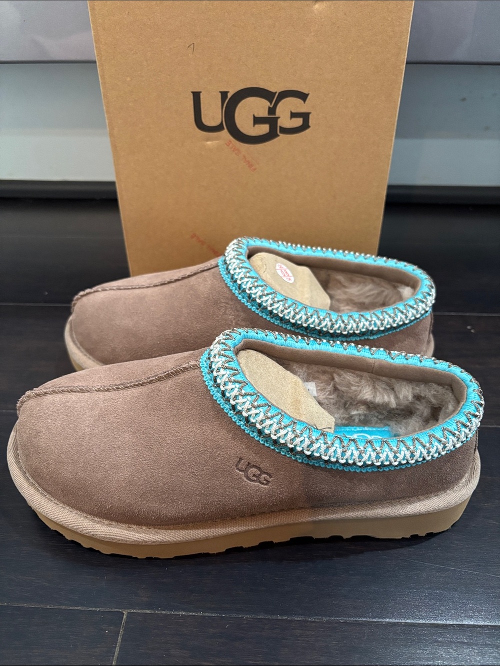 UGG TASMAN II in CARIBOU/SAPPHIRE ICE SZ 6 NEW IN BOX